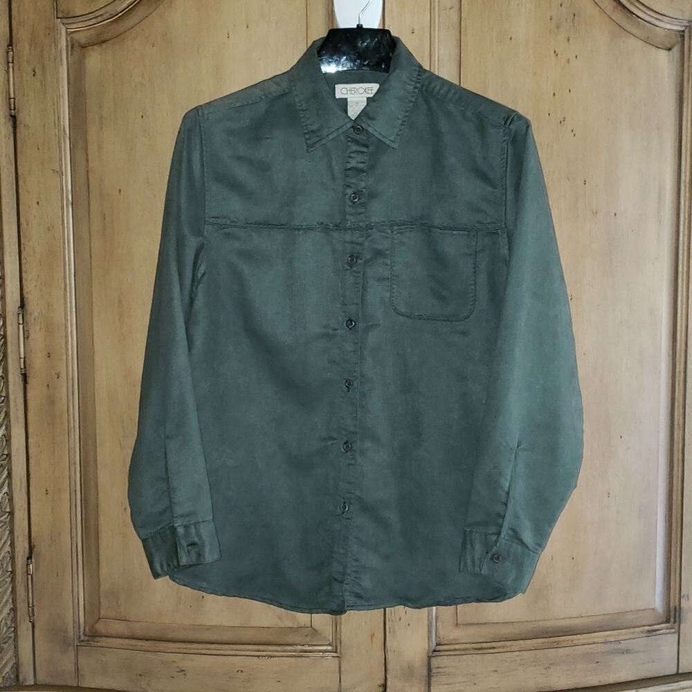 Cherokee Long Sleeve Soft Front Pocket Button Down Shirt